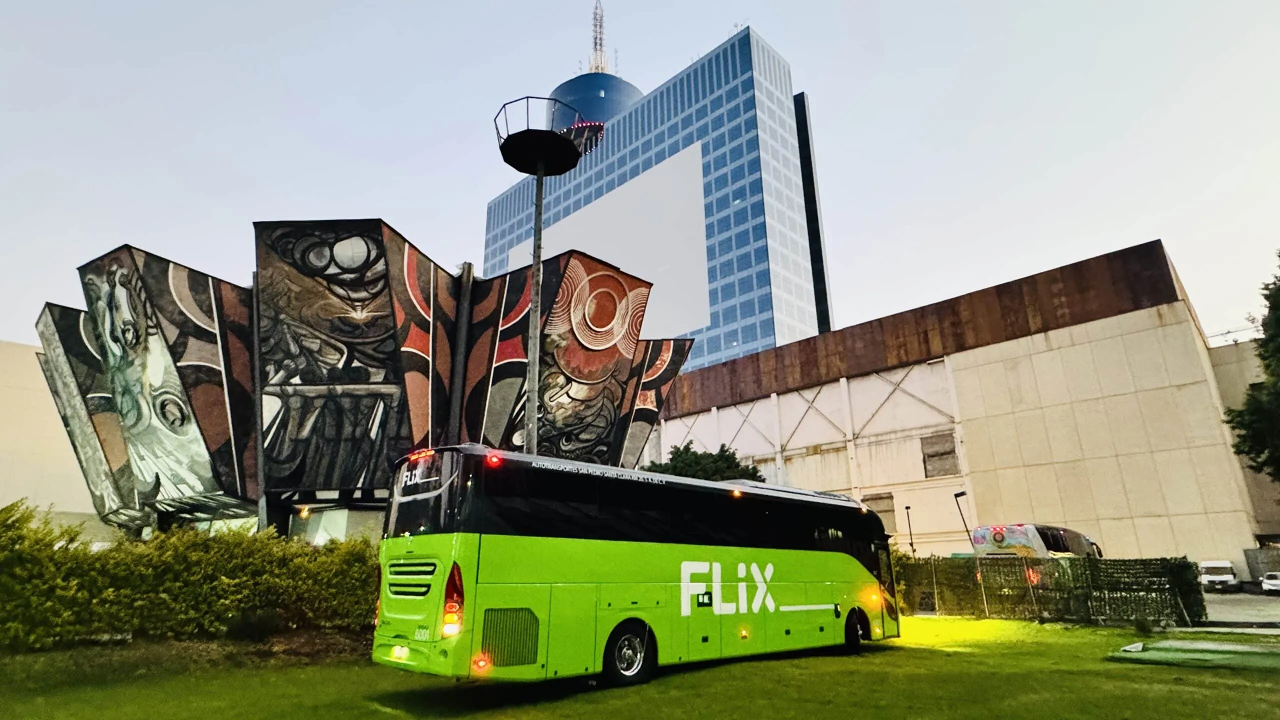 FliX Autobuses