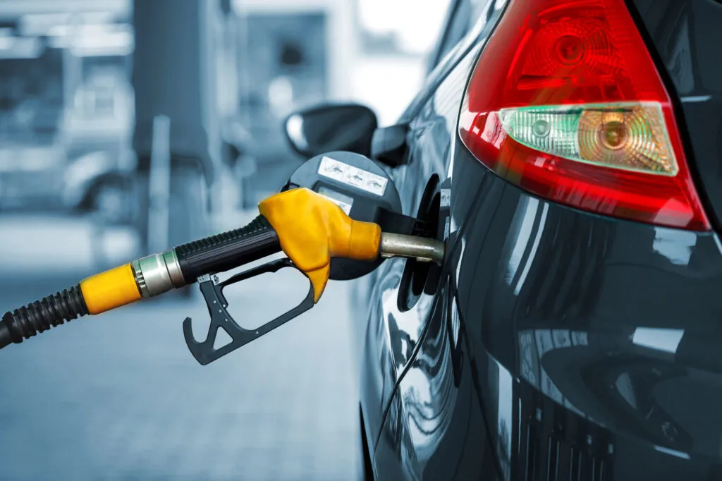 Depositphotos_Gasolinería