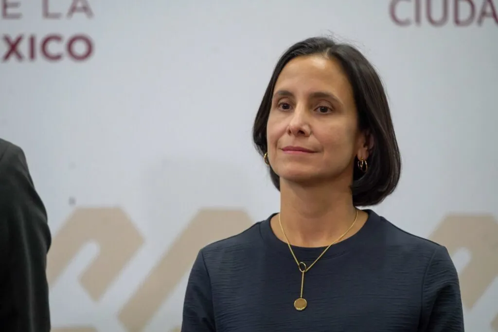 Luz Elena González secretaría de Energía