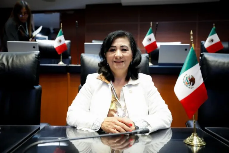 beatriz-silvia-robles