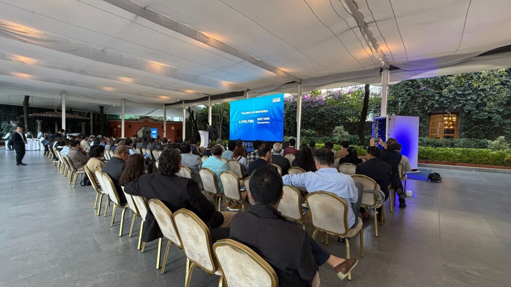 WhatsApp Image 2025-11-19 at 20255 PM 1 - Petróleo y Energía