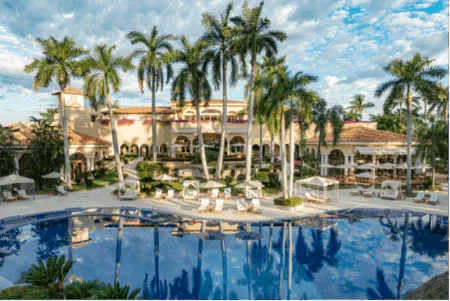 hotelcasavelas.com.mx.