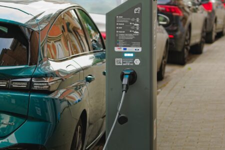 Red de recarga para autos eléctrico se concentra en CDMX y Edomex