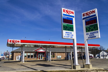 ExxonMobil reclama bienes confiscados por la corte de EU