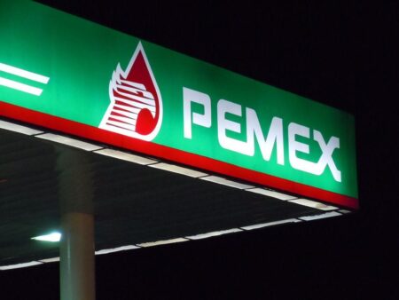 Hacienda reduce en 25% las aportaciones de capital a Pemex para 2026