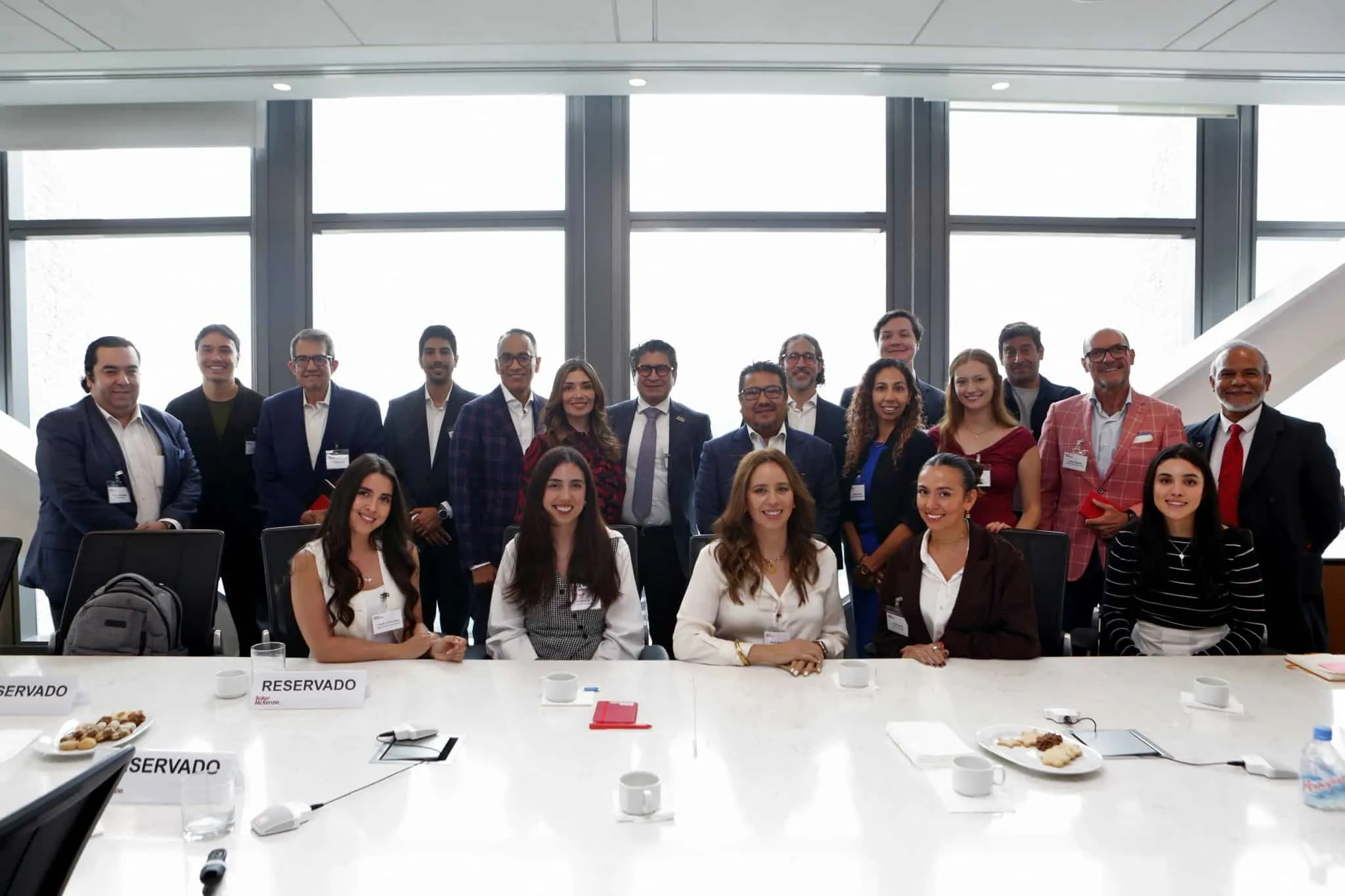 Los participantes coincidieron en que este cambio exige una coordinación cada vez mayor entre empresas.