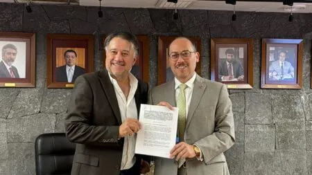 Firma de convenio de IMP y Asociación Mexicana de Ductos
